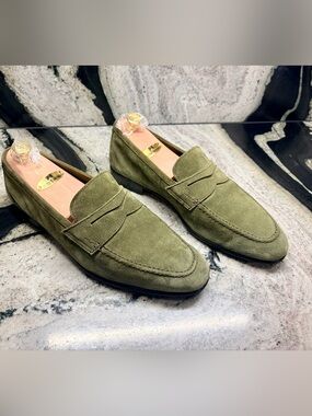 Berwick 1707 Olive Sage Suede Penny Loafers EU 42.5 US 10 Goodyear Welted Spain